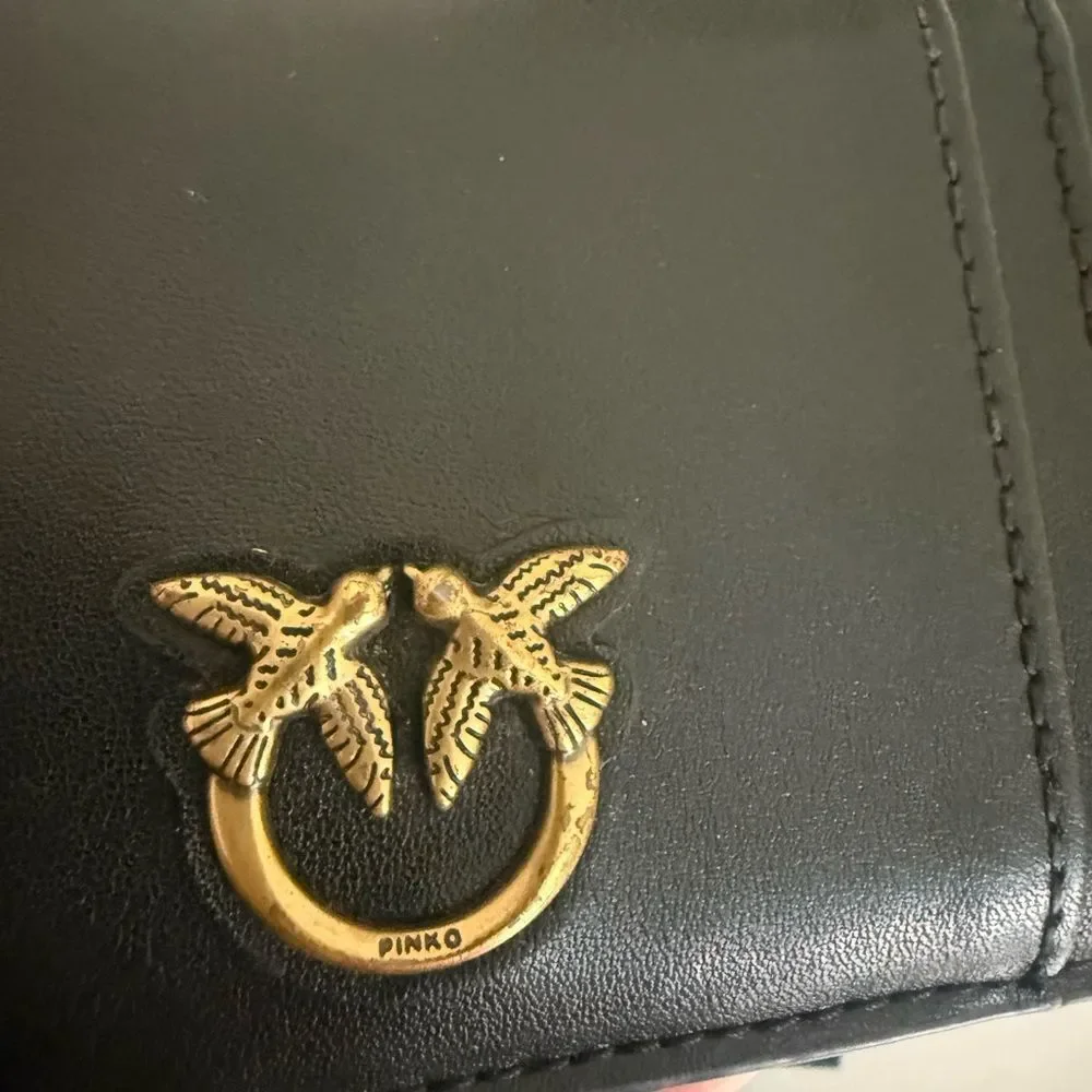 Pinko AIRONE Black Card Holder with Gold Detail & RED LIPS like new. With Box
